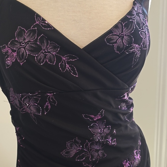 Vintage Jessica Elegant Black and Purple Floral Halter Dress - Picture 3 of 12